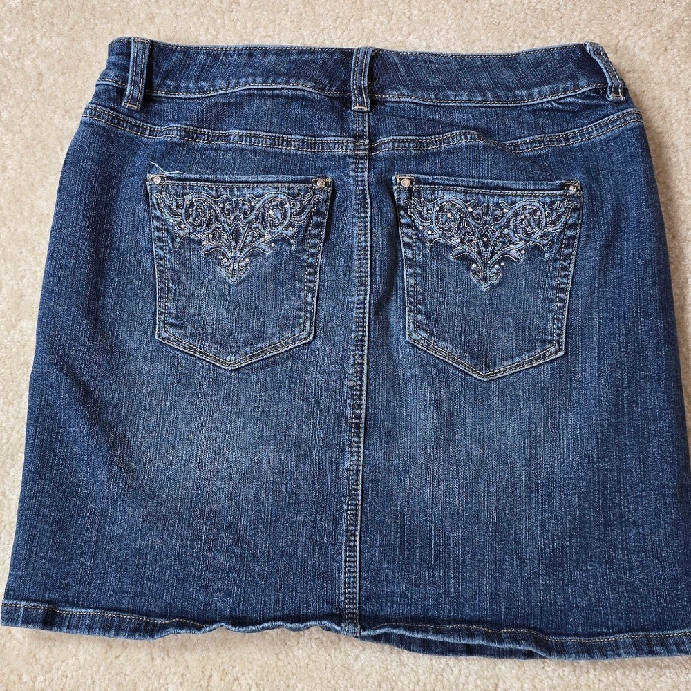 White House Black Market Embroidered Denim Mini Skirt Blue Size 4 4501217553